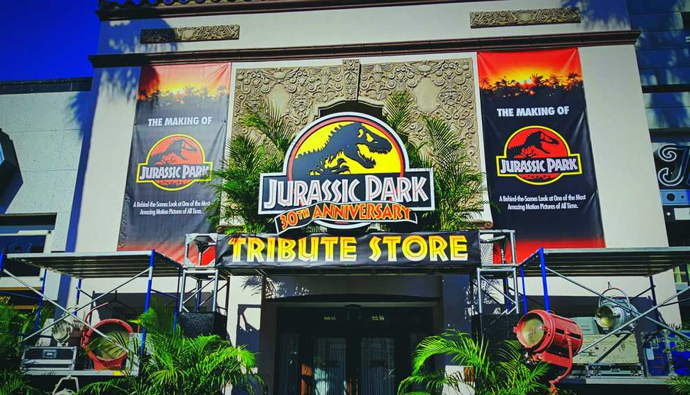 Exclusive Look Review Jurassic Park 30th Anniversary Tribute Store