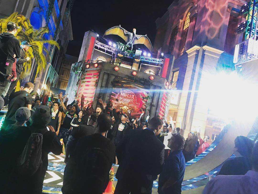 American Ninja Warrior Just Filmed an Official ‘Jurassic World’ Themed Episode!