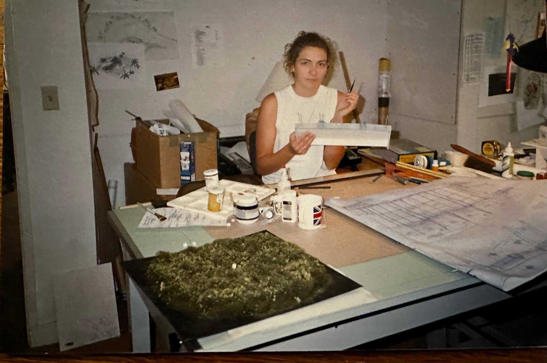 Art Dept. Coordinator Caroline Quinn Recalls Her Adventures In ‘Jurassic Park’!