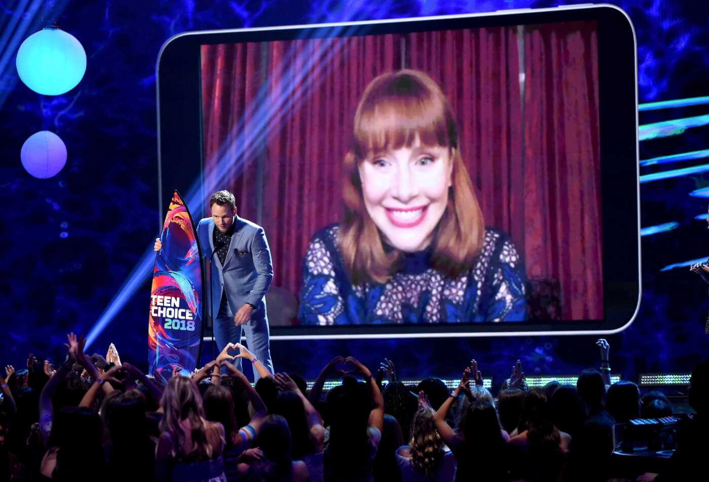 Bryce Dallas Howard and Chris Pratt win Teen Choice Awards for Jurassic World: Fallen Kingdom
